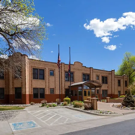Best Western Plus Plaza Hotel